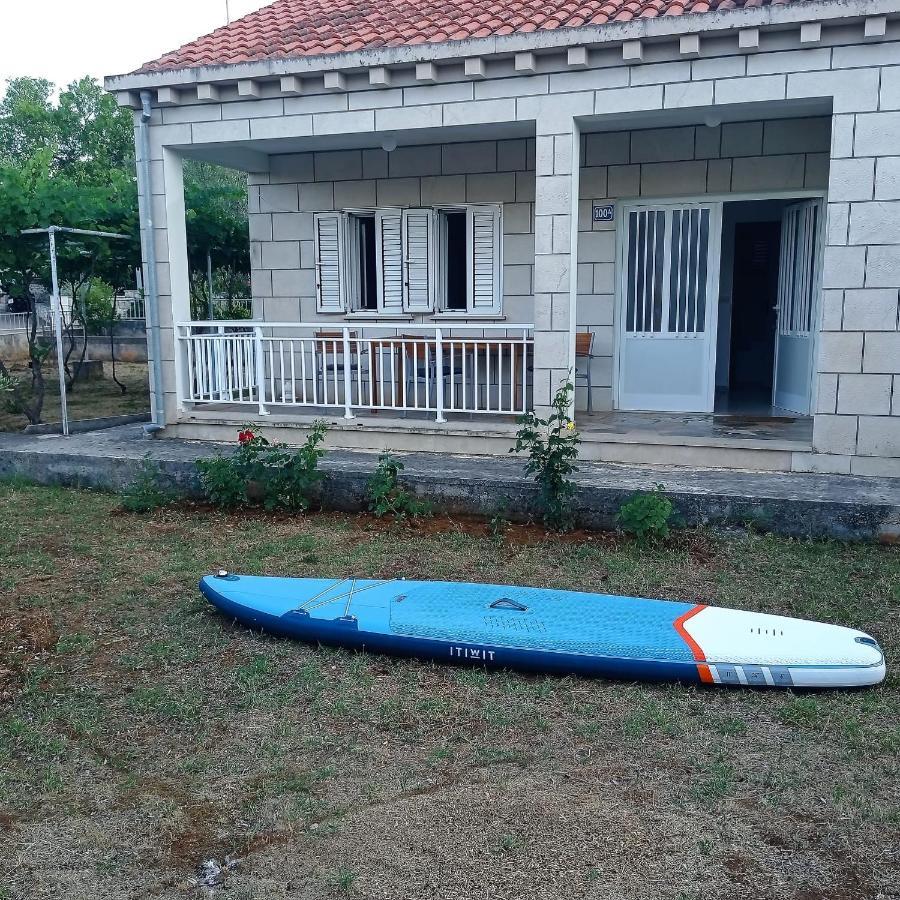 My Mediterranean Villa With Huge Garden And Own Parking ルンバルダ エクステリア 写真
